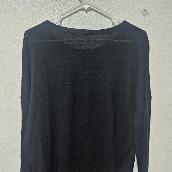 NWT Frame slouchy crew neck sweater see description for sizing closet staple - Picture 8 of 10